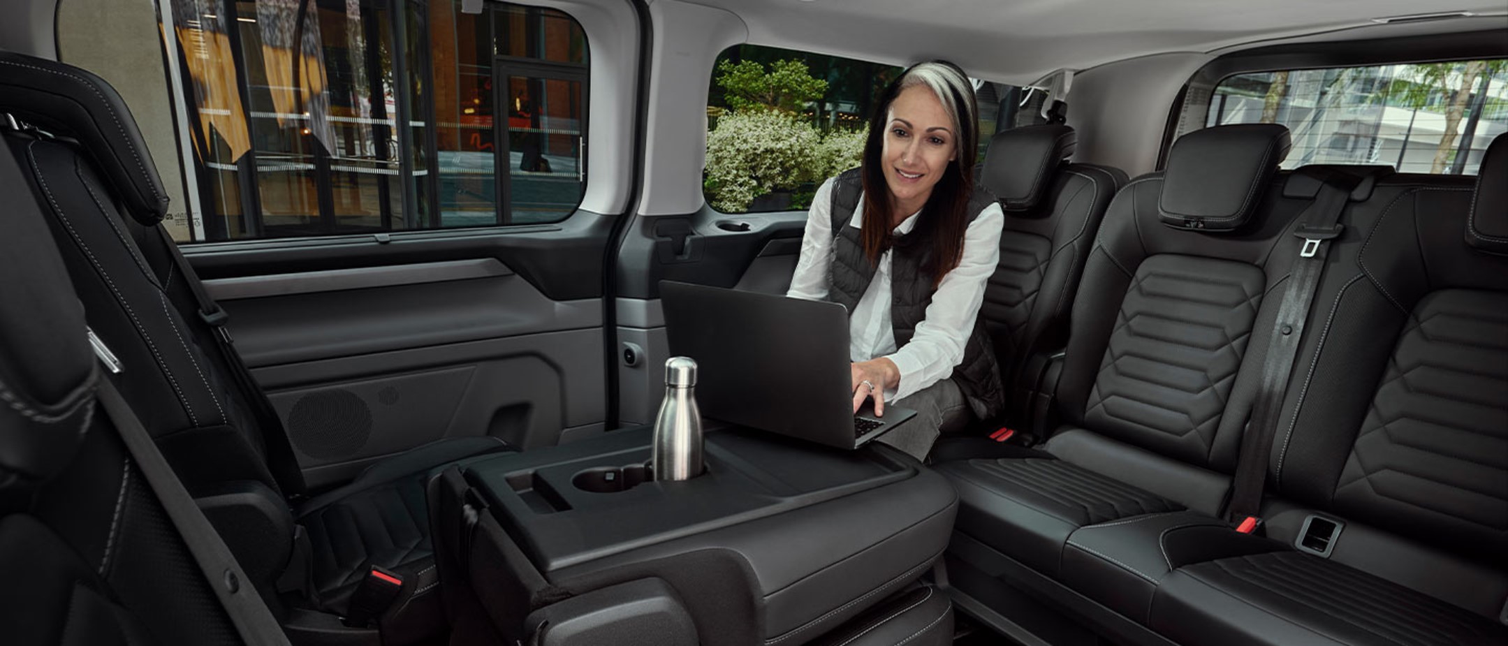 SEDILI SECONDA FILA A BINARIO